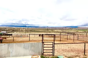 8457 E 6000 N, Lapoint, UT 84039 - Photo 37