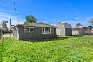 2164 N 300 W, Sunset, UT 84015 - Photo 23