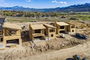 4723 E Howe Dr, Eden, UT 84310 - Photo 7