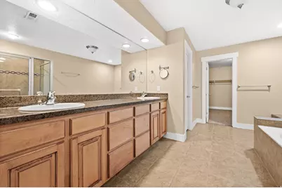 1418 E Eagle Cliff Ct, Sandy, UT 84092 - Photo 19