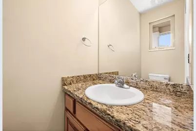 1418 E Eagle Cliff Ct, Sandy, UT 84092 - Photo 15