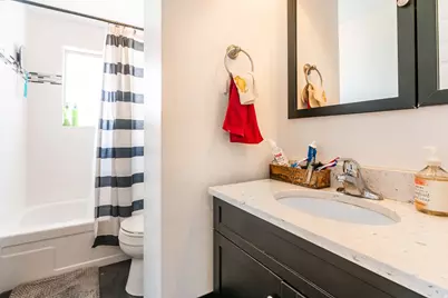 1553 E 6670 S, Cottonwood Heights, UT 84121 - Photo 15