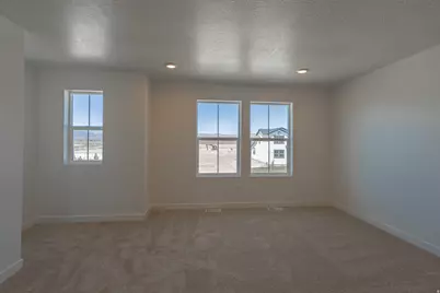 2158 E Granite Ln, Eagle Mountain, UT 84005 - Photo 15
