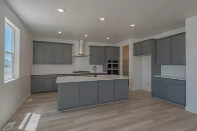 2158 E Granite Ln, Eagle Mountain, UT 84005 - Photo 5
