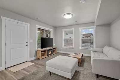 906 N Apple Seed Ln, Santaquin, UT 84655 - Photo 5