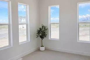 1149 W Blue Fox Dr, Grantsville, UT 84029 - Photo 5