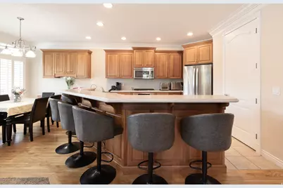 1423 W Honey Crisp Way, South Jordan, UT 84095 - Photo 5