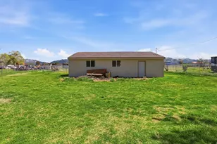 5396 S 4700 W, Hooper, UT 84315 - Photo 43