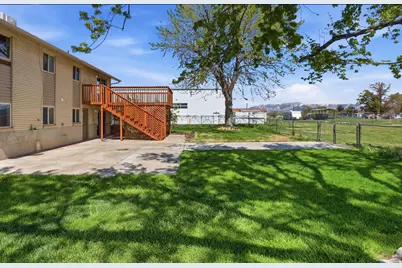 5396 S 4700 W, Hooper, UT 84315 - Photo 41