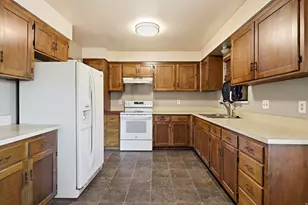 386 W Frontier Cir, Cedar City, UT 84721 - Photo 11