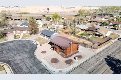 386 W Frontier Cir, Cedar City, UT 84721 - Photo 33