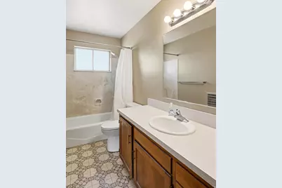 386 W Frontier Cir, Cedar City, UT 84721 - Photo 15