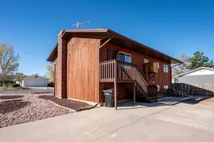 386 W Frontier Cir, Cedar City, UT 84721 - Photo 27