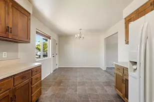 386 W Frontier Cir, Cedar City, UT 84721 - Photo 13
