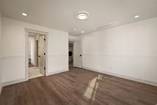 443 W 400 N, Salt Lake City, UT 84103 - Photo 9