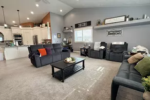 995 S 230 E, Panguitch, UT 84759 - Photo 23