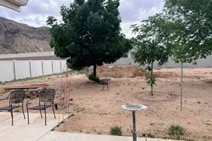 689 W 2050 S, Hurricane, UT 84737 - Photo 19