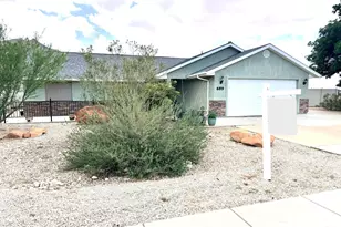 689 W 2050 S, Hurricane, UT 84737 - Photo 23