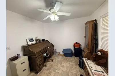 689 W 2050 S, Hurricane, UT 84737 - Photo 17
