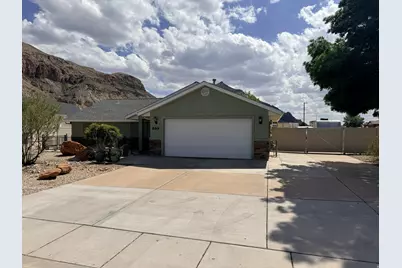 689 W 2050 S, Hurricane, UT 84737 - Photo 3