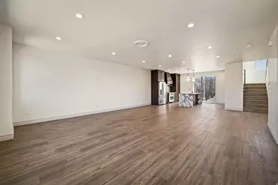 443 W 400 N #301, Salt Lake City, UT 84103 - Photo 5