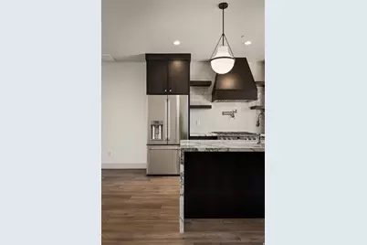 443 W 400 N #302, Salt Lake City, UT 84103 - Photo 5
