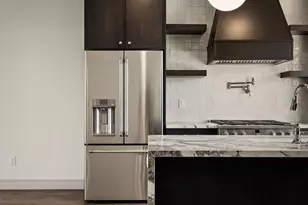 443 W 400 N, Salt Lake City, UT 84103 - Photo 5