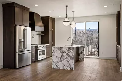 443 W 400 N #302, Salt Lake City, UT 84103 - Photo 3