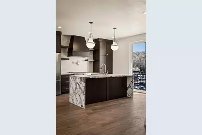 443 W 400 N #302, Salt Lake City, UT 84103 - Photo 3