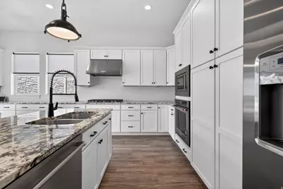 4821 W Juniper Bend Cir S, Herriman, UT 84096 - Photo 7
