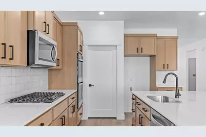 4125 N 560 W #009, Erda, UT 84074 - Photo 7