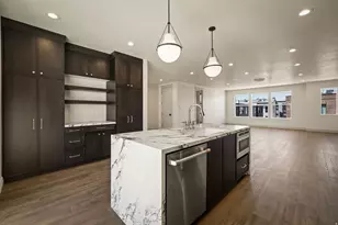 443 W 400 N, Salt Lake City, UT 84103 - Photo 3