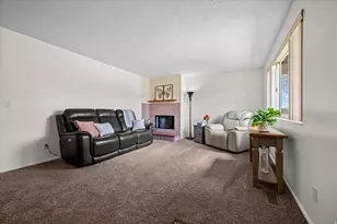 184 E 1150 N, Layton, UT 84040 - Photo 7