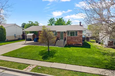 184 E 1150 N, Layton, UT 84040 - Photo 45