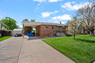 184 E 1150 N, Layton, UT 84040 - Photo 5