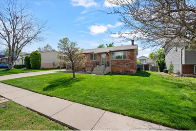 184 E 1150 N, Layton, UT 84040 - Photo 31