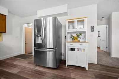 184 E 1150 N, Layton, UT 84040 - Photo 17
