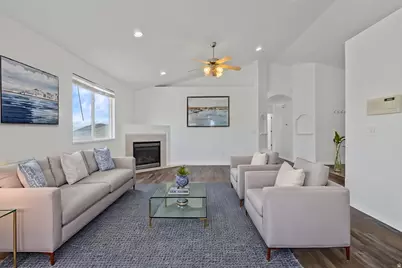 2253 Lone Tree Pkwy, Eagle Mountain, UT 84005 - Photo 11