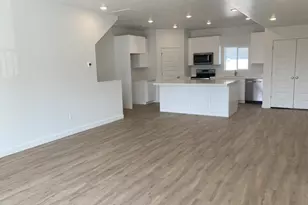 4576 Pleasnt Pine Ct, West Valley, UT 84120 - Photo 17