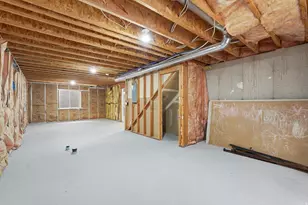 7915 N Geronimo Dr W, Lehi, UT 84005 - Photo 37