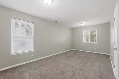 7915 N Geronimo Dr W, Lehi, UT 84005 - Photo 17