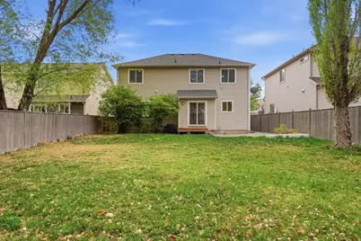 7915 N Geronimo Dr W, Lehi, UT 84005 - Photo 45