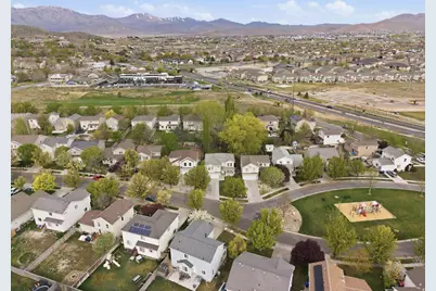 7915 N Geronimo Dr W, Lehi, UT 84005 - Photo 61