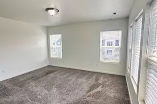 816 N 2175 W, Layton, UT 84041 - Photo 47