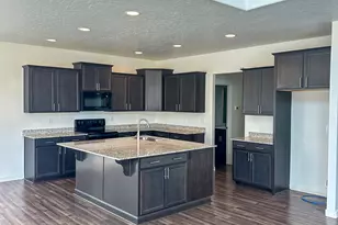 816 N 2175 W, Layton, UT 84041 - Photo 9