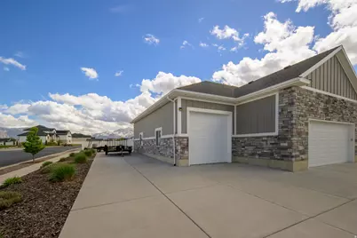 2276 S 3925 W, Taylor, UT 84401 - Photo 3