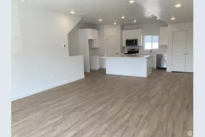 4566 W Pleasant Pine Ct #39, Salt Lake City, UT 84120 - Photo 17