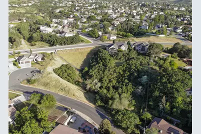 [Address not provided], Bountiful, UT 84010 - Photo 3