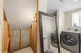 2029 N 1720 W, Clinton, UT 84015 - Photo 31