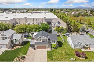 2029 N 1720 W, Clinton, UT 84015 - Photo 37